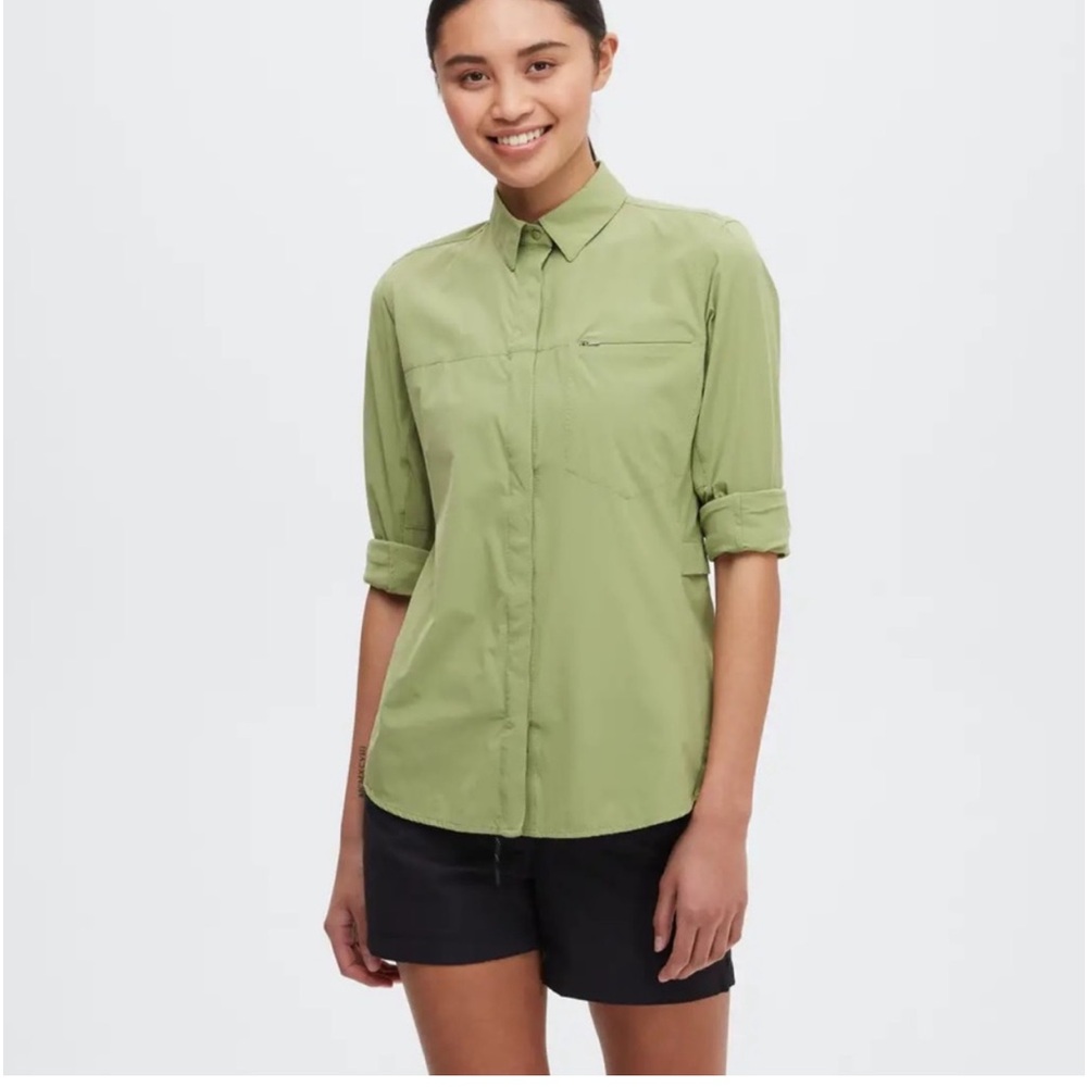 MEC US L Long sleeve top with lots of stretch. Great for sun protection. 10/10